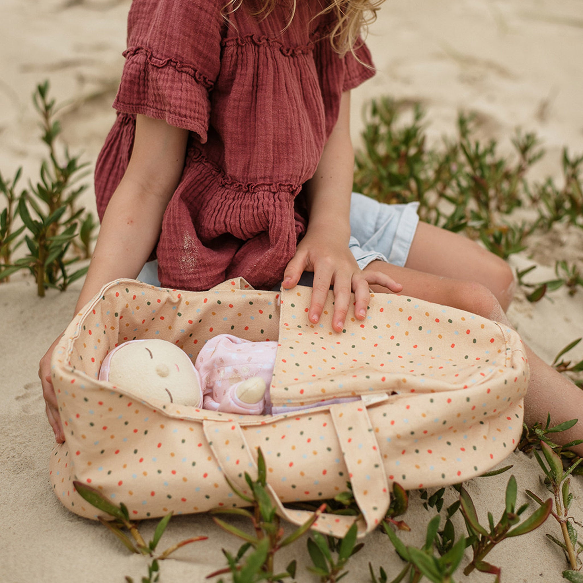 Dinkum Dolls Carry Cot - Gumdrop